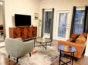 Beyond Living 2 Bedroom Houston Suites near NRG
